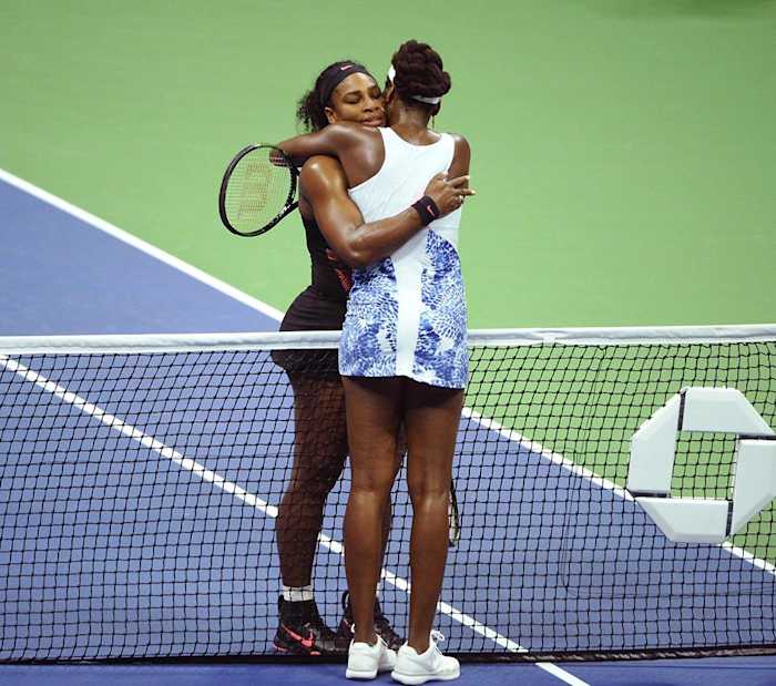 venus-serena-williams-carlos-m-saavedraX159918_TK2_1428.jpg